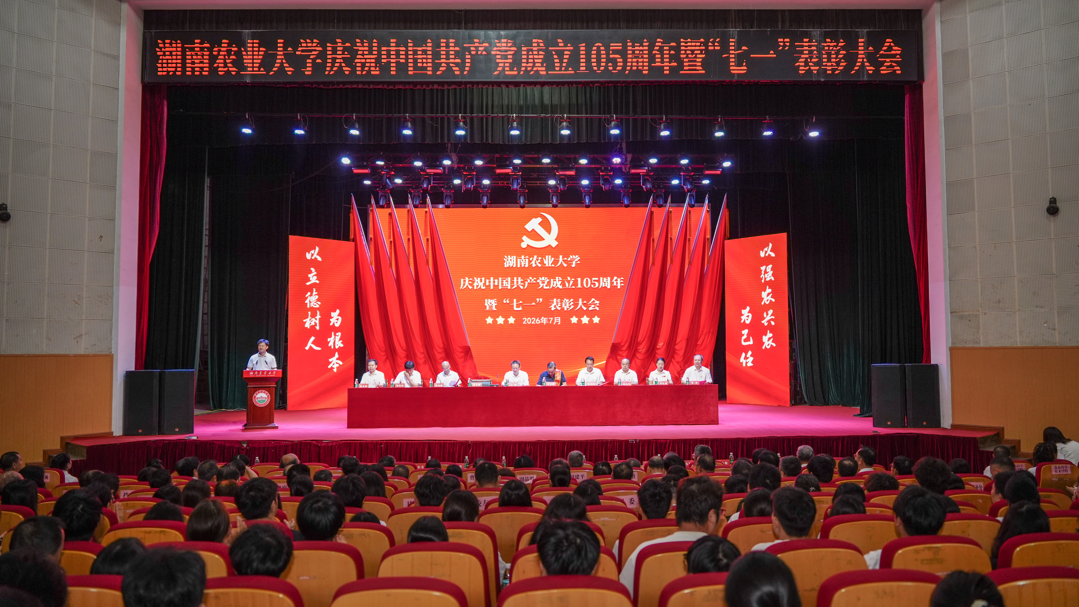 c64d6cc3d02ba7e19a0853a6ac06ae68.jpg