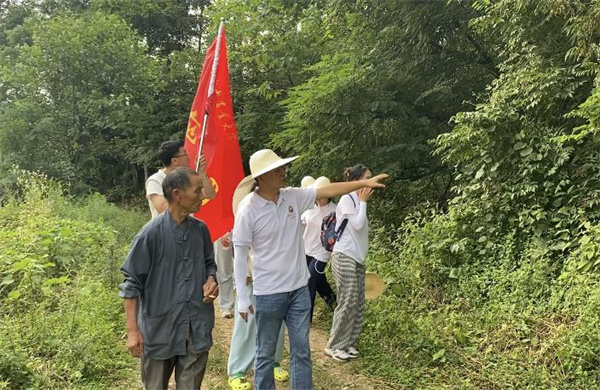 走访.jpg