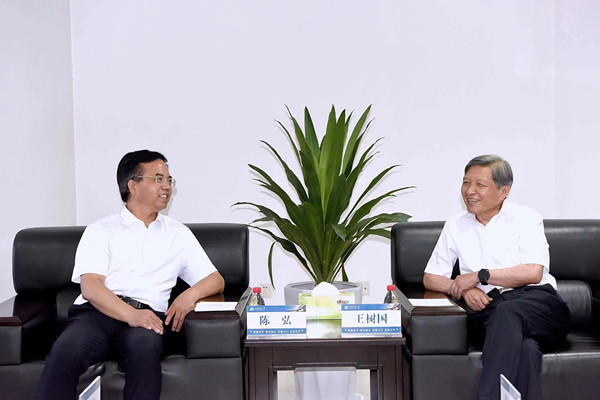 22c1ade115bd6e51b951a4eca324cdd_副本.jpg