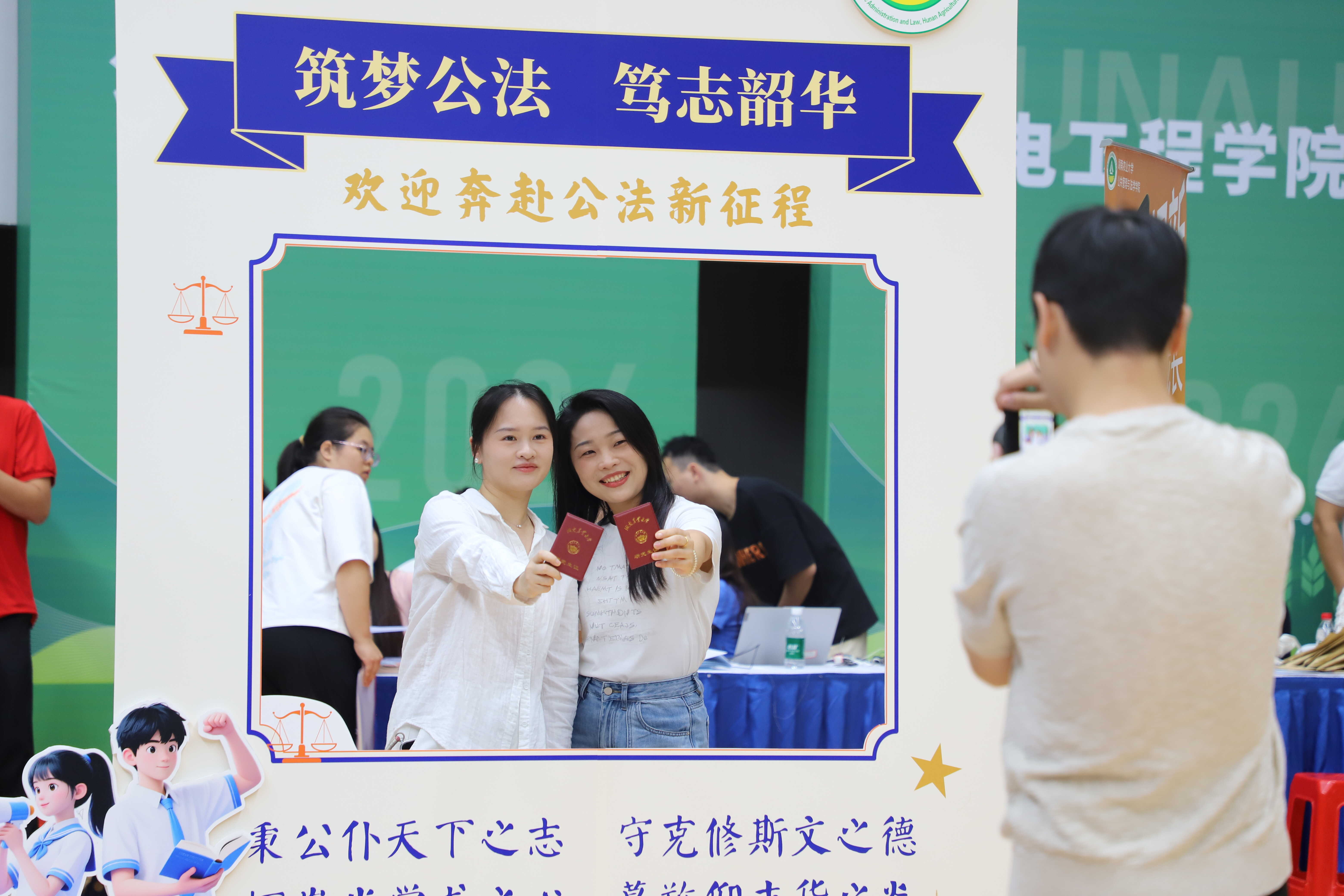9a0d98d409515b1caff93c911765e490.jpg